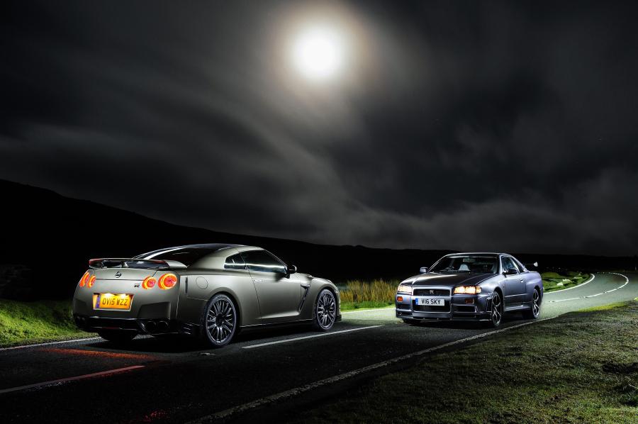  Nissan Skyline GT-R V-spec 1999 года  (фото 27 из 36)